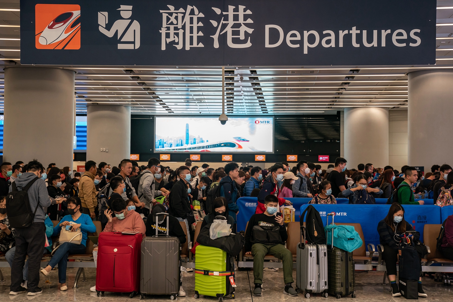 香港民众戴口罩