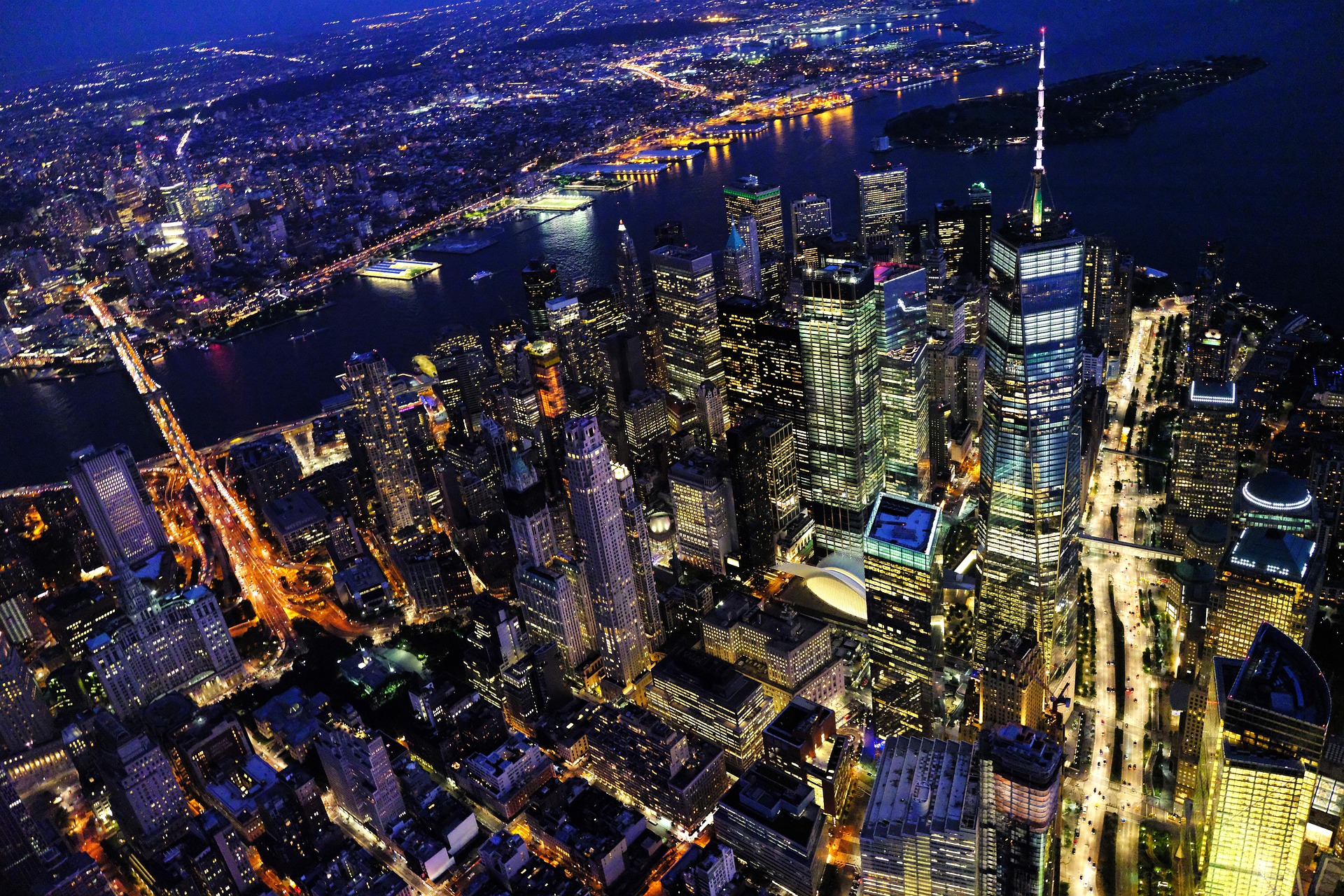 纽约曼哈顿夜景。