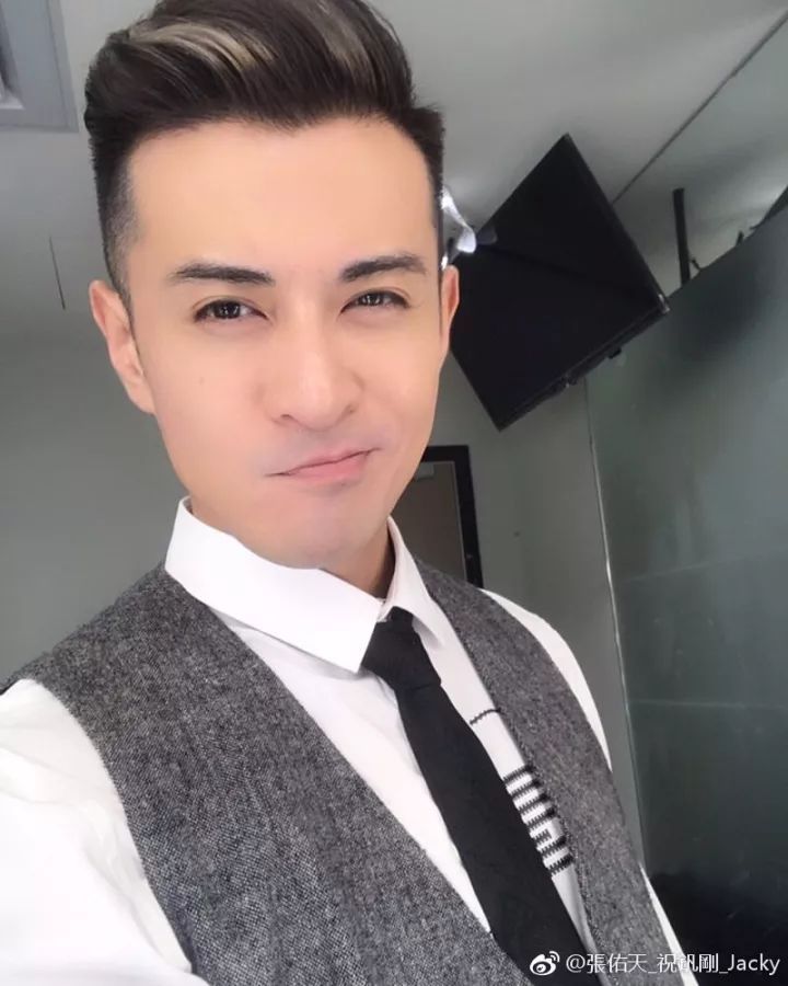 台湾男星祝钒刚