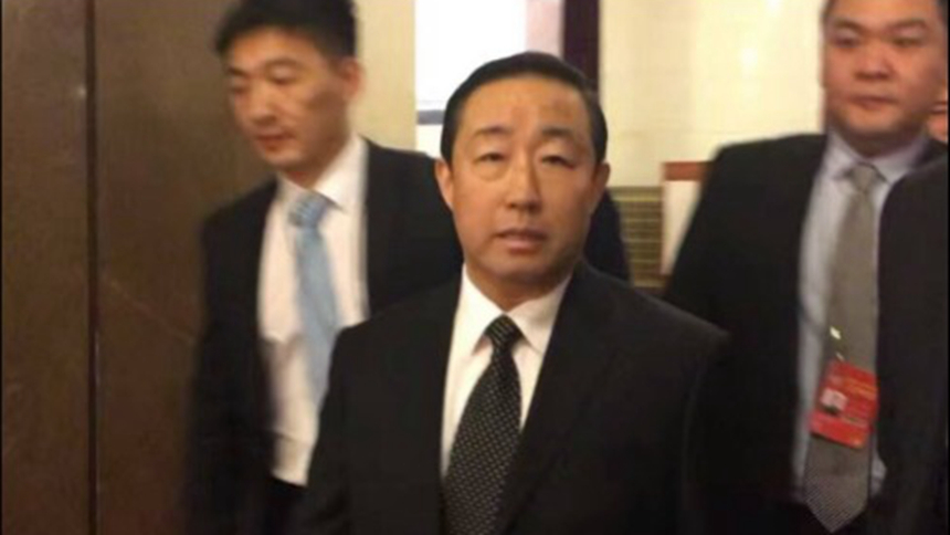 傅政华。