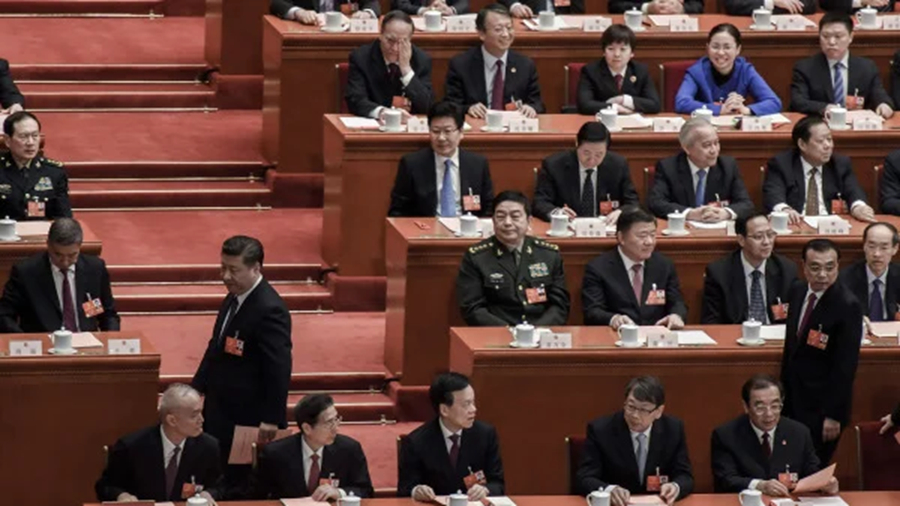 两会。