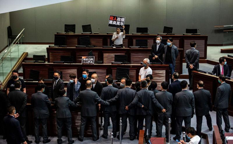 香港立法会三读国歌法（图片来源：Getty Images）