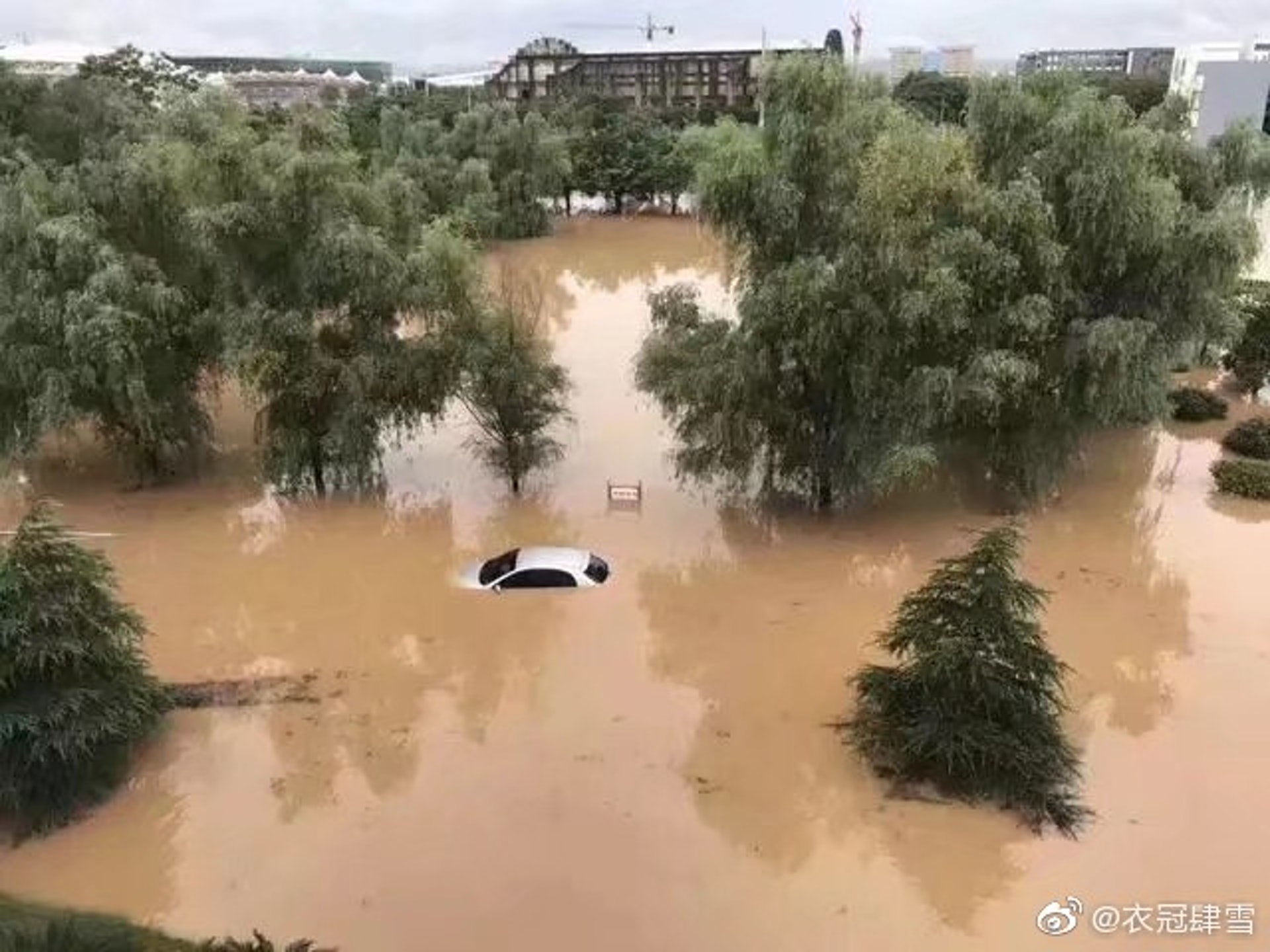 南方暴雨