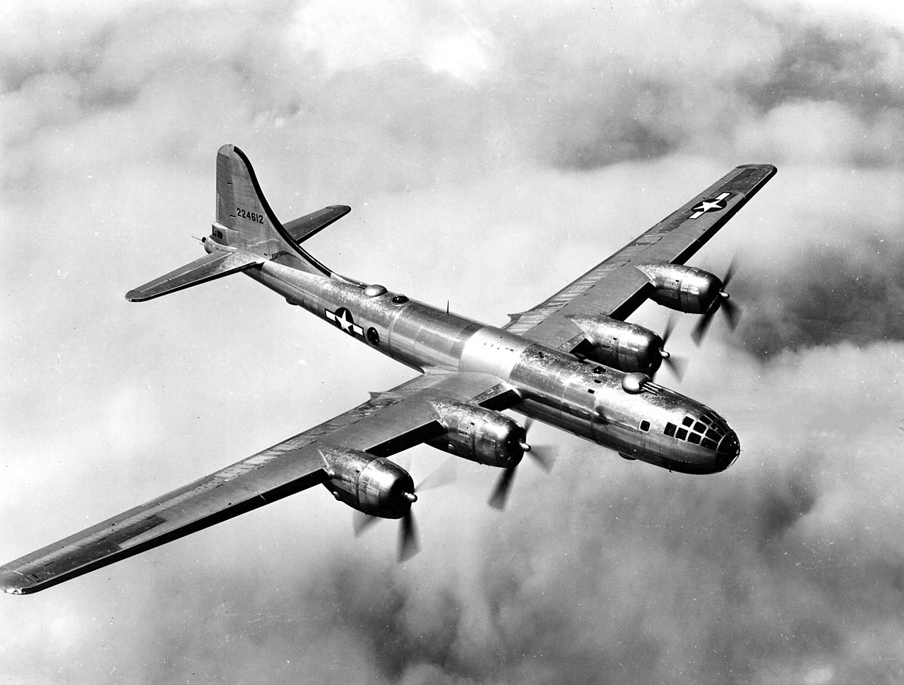 「超级空中堡垒」B-29