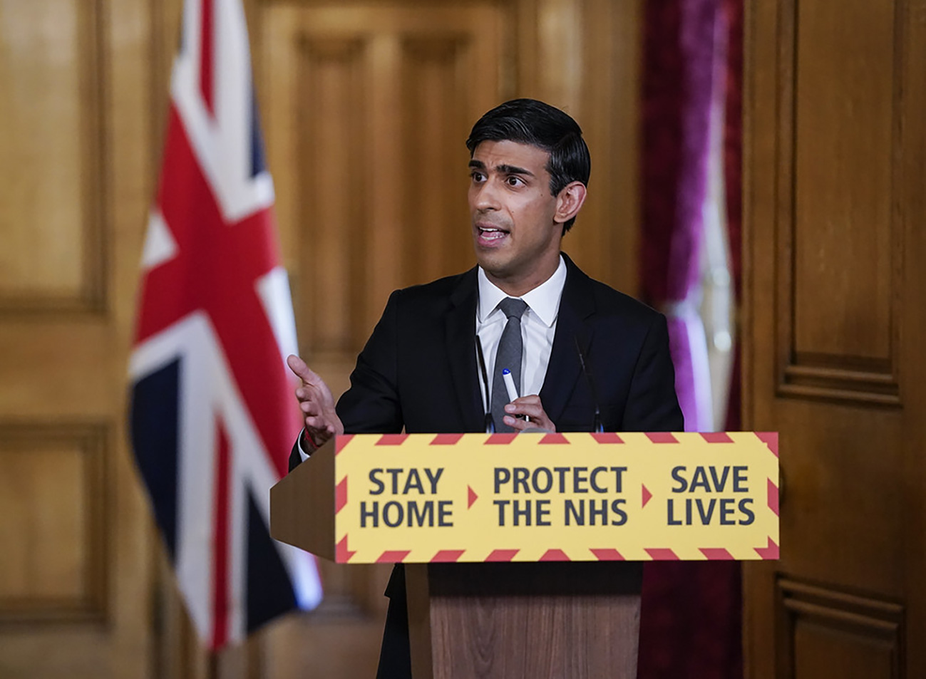 英国,财政大臣,Rishi Sunak,养老金,三重锁