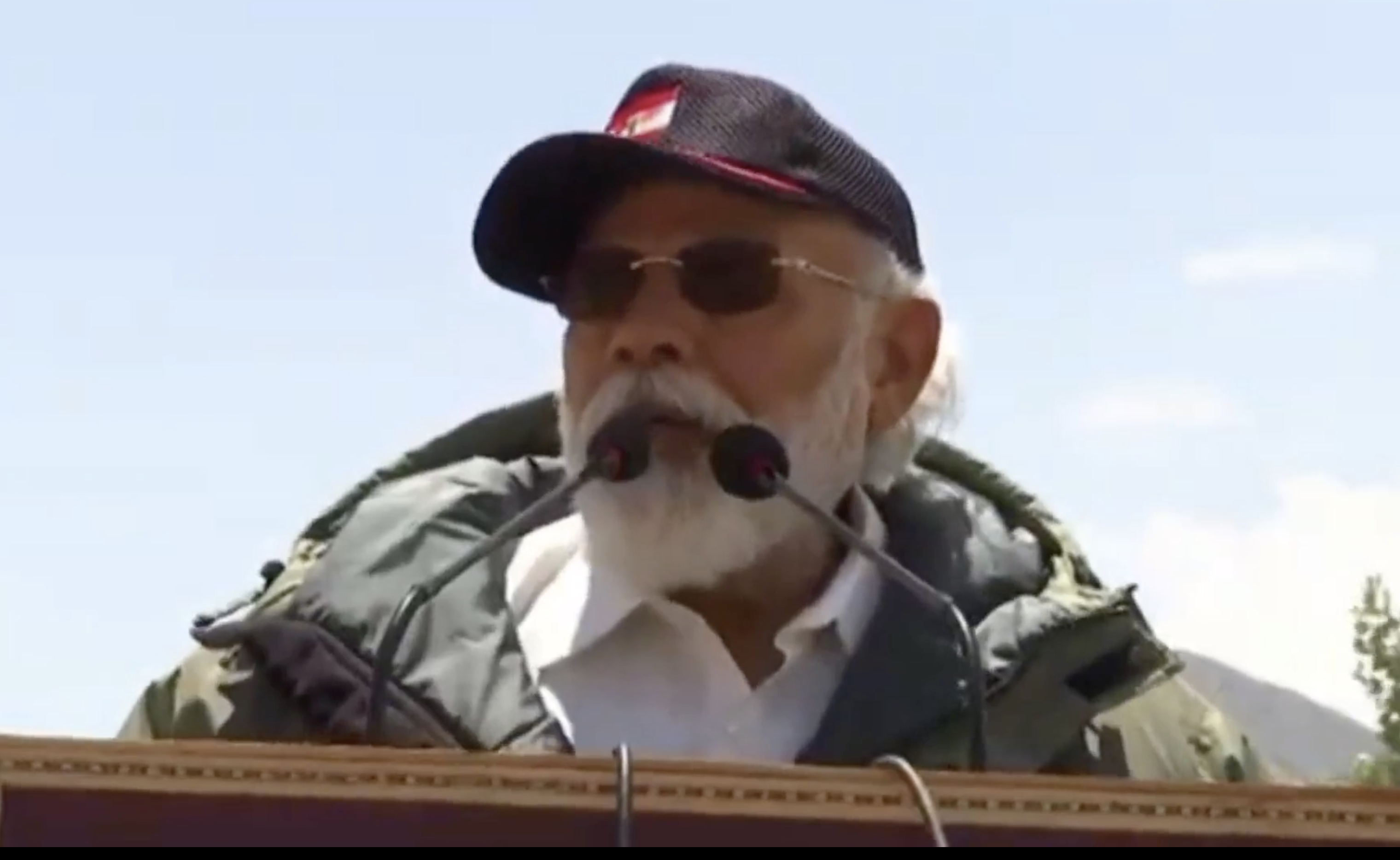 印度总理莫迪(图片来源： Narendra Modi脸书影片截图)