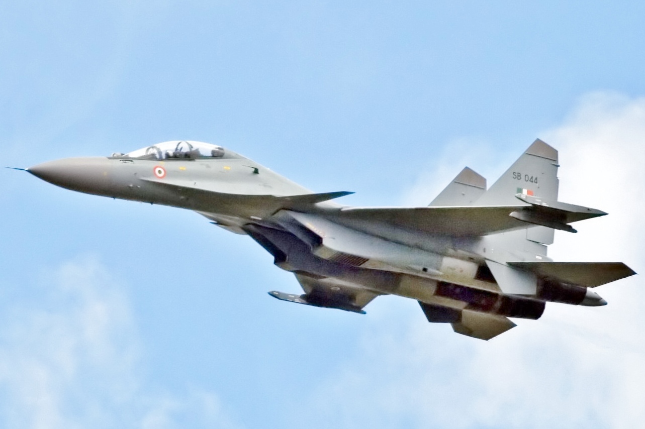 印度空军徽章上的Sukhoi Su-30 MKI(图片来源： g4sp ，wiki，CC BY-SA 2.0)