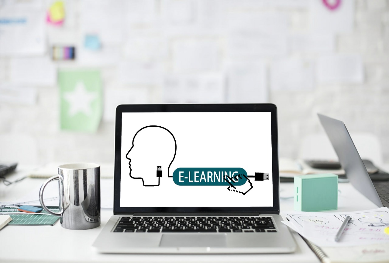 e-learning，上网课