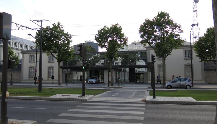 对外安全总局总部-巴黎20区，莫尔帖大街141号楼。（图片来源：Tangopaso，维基公有领域）