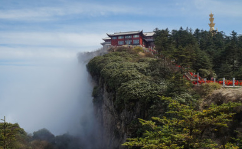 峨眉山风景照片