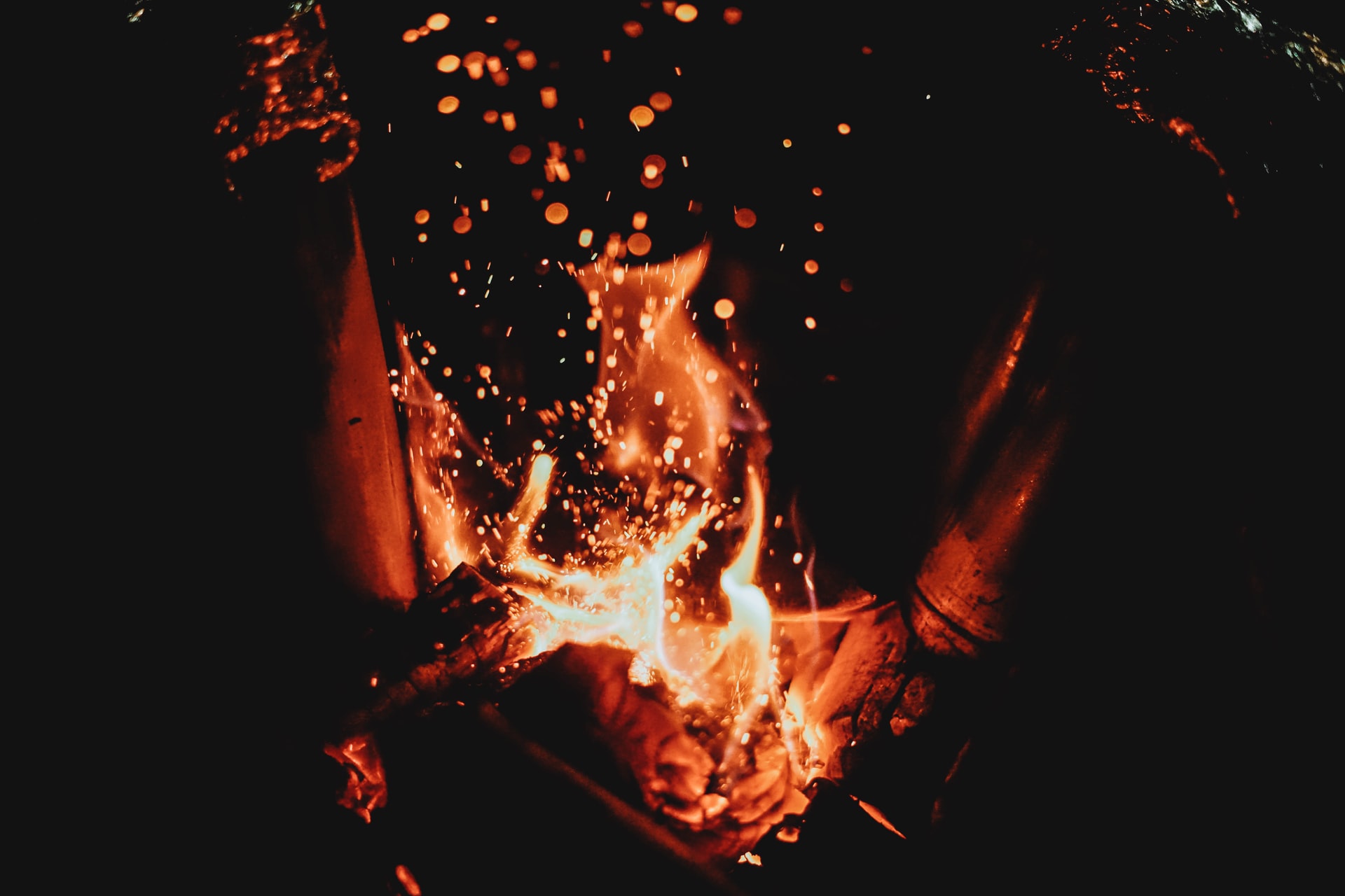 爆炸案