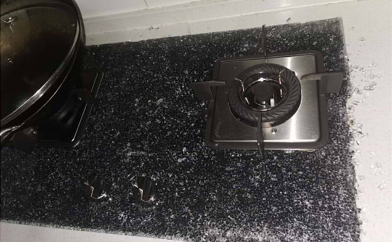 网购燃气灶突然爆炸