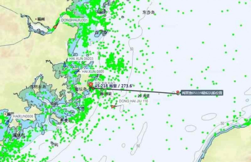 福建漁船在台灣海峽沉沒12人失蹤
