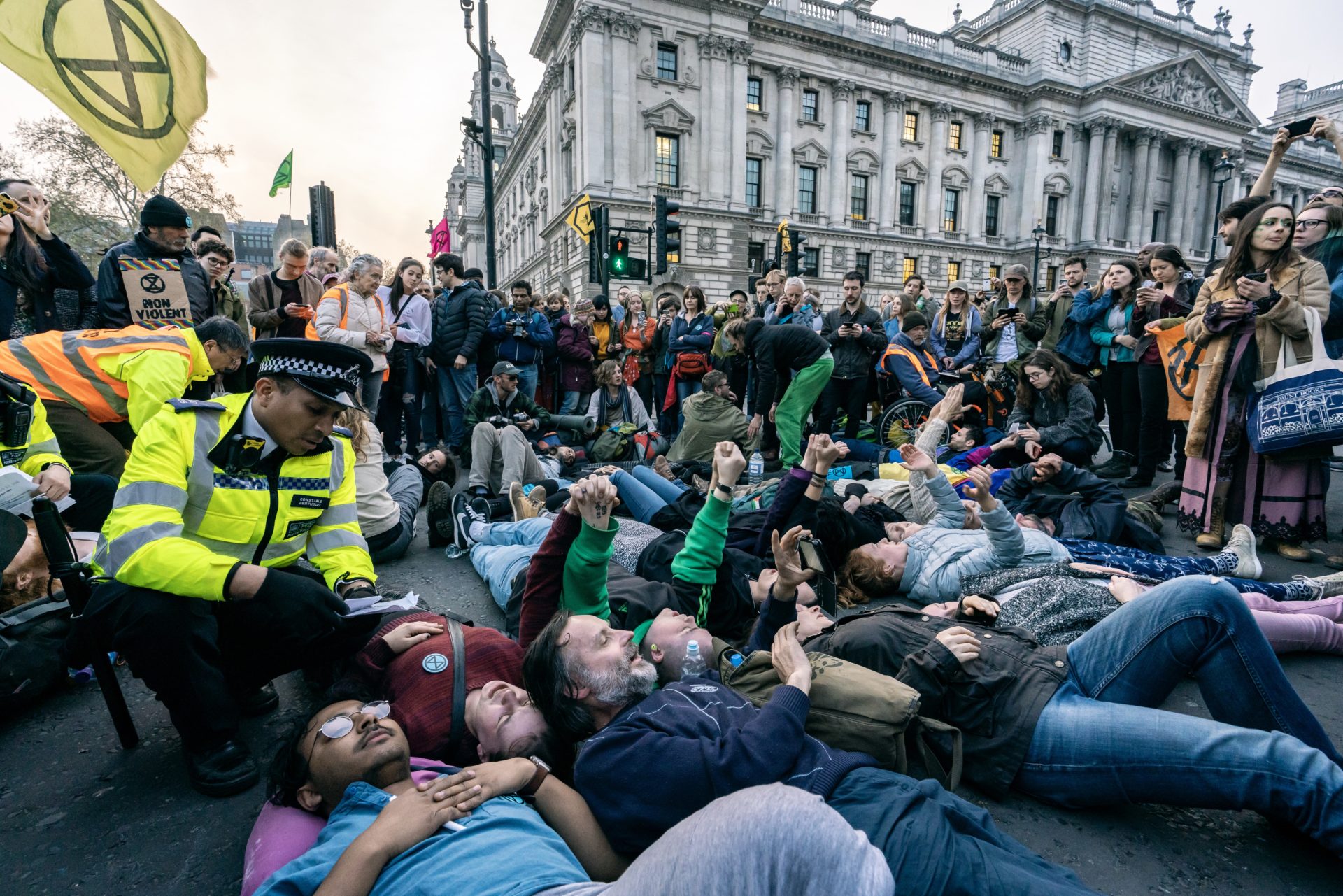 灭绝叛乱,Extinction Rebellion,议会大厦,抗议,英国,伦敦
