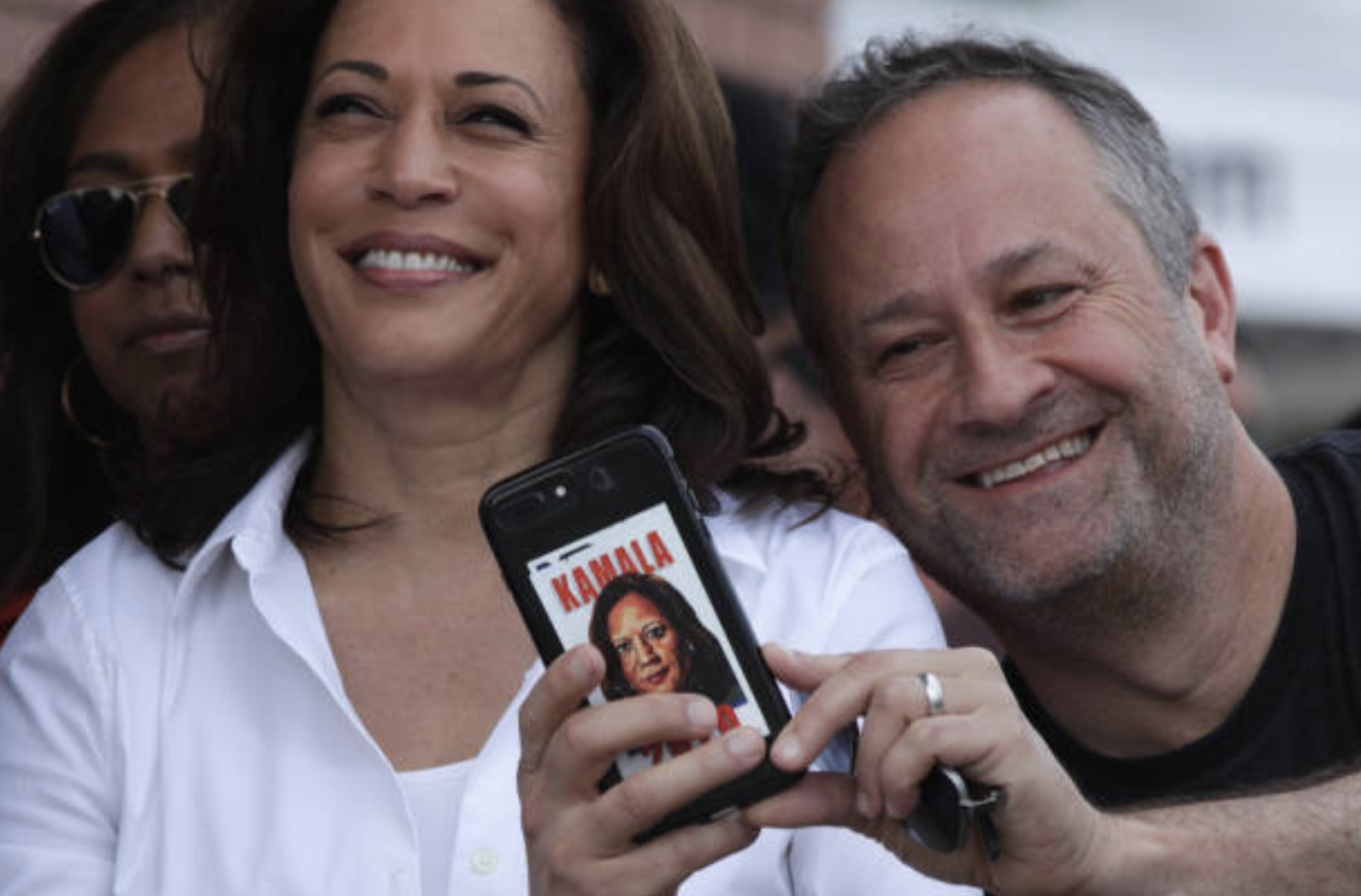 贺锦丽（Kamala Harris）的丈夫