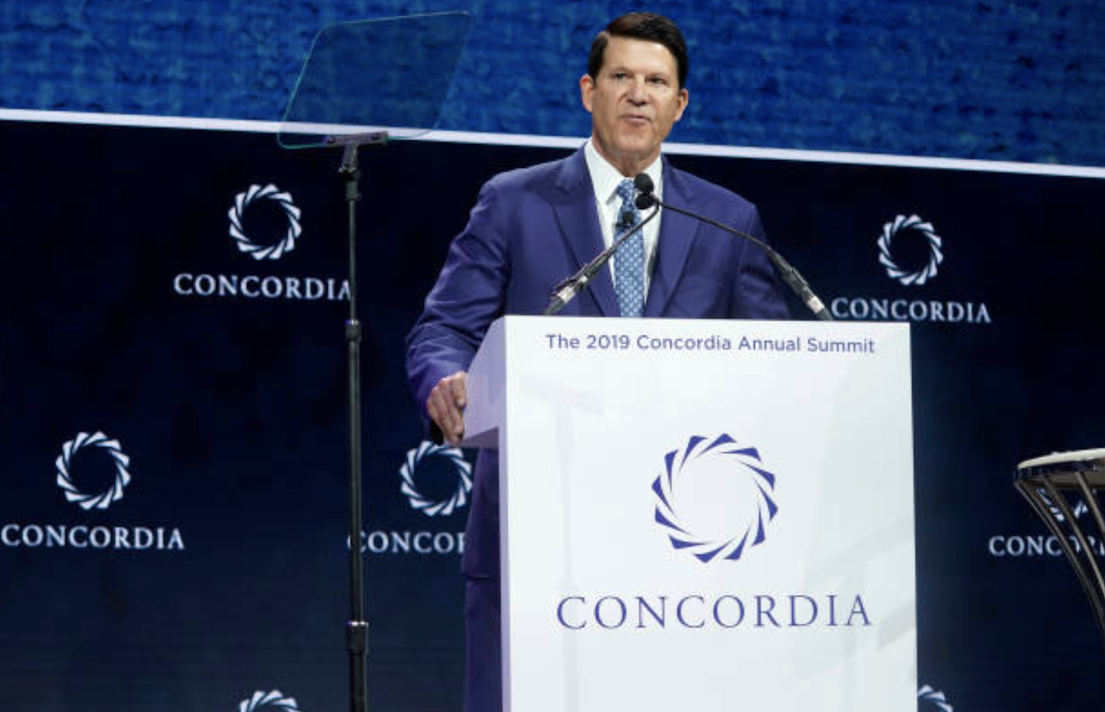 美国国务次卿克拉奇（Keith Krach）
