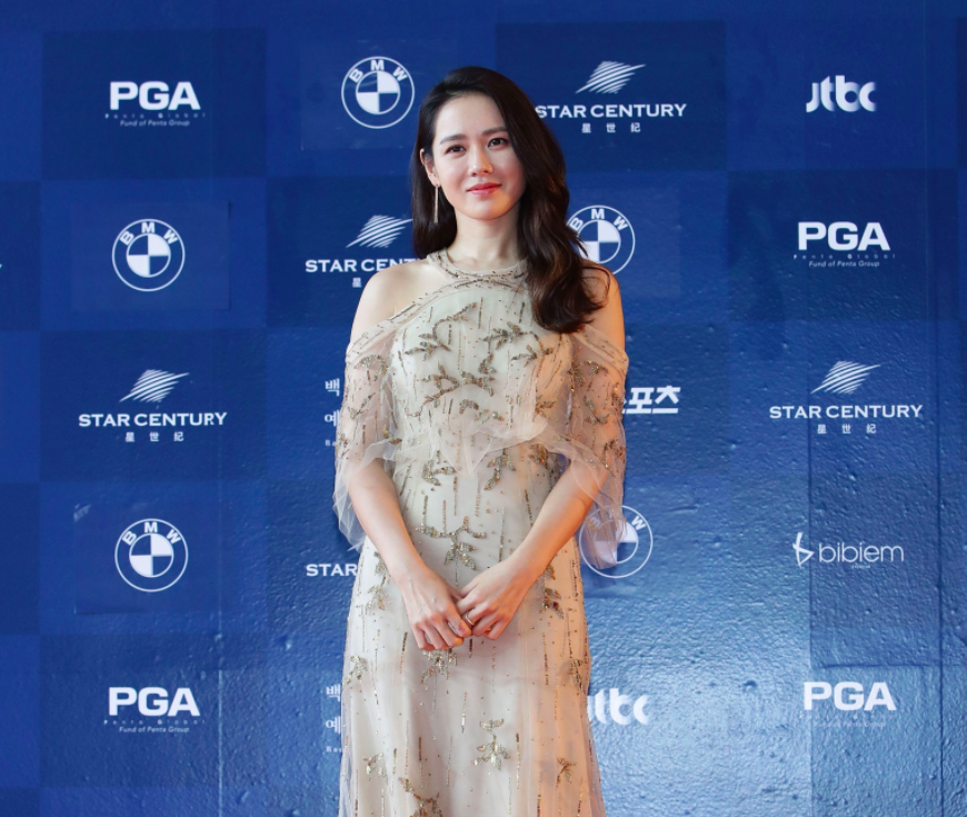 韩国女演员孙艺珍
