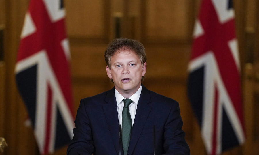英国入境, 自我隔离, 一周