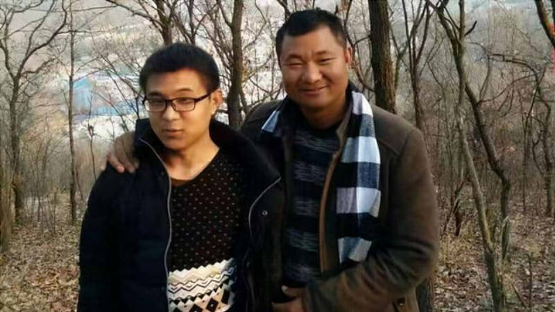 王顺旭生前和父亲的合影