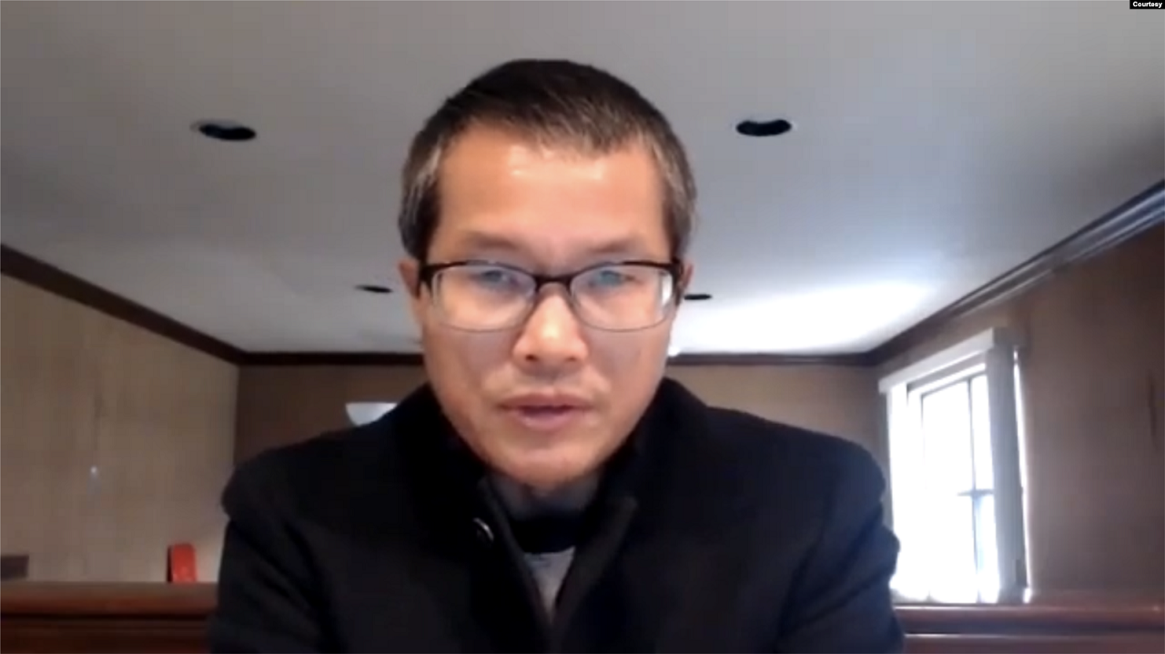 邓聿文