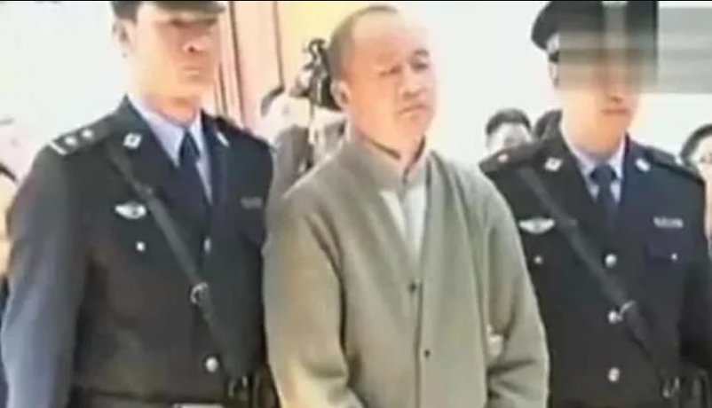 南省大关县机构编制委员会办公室主任郭玉驰