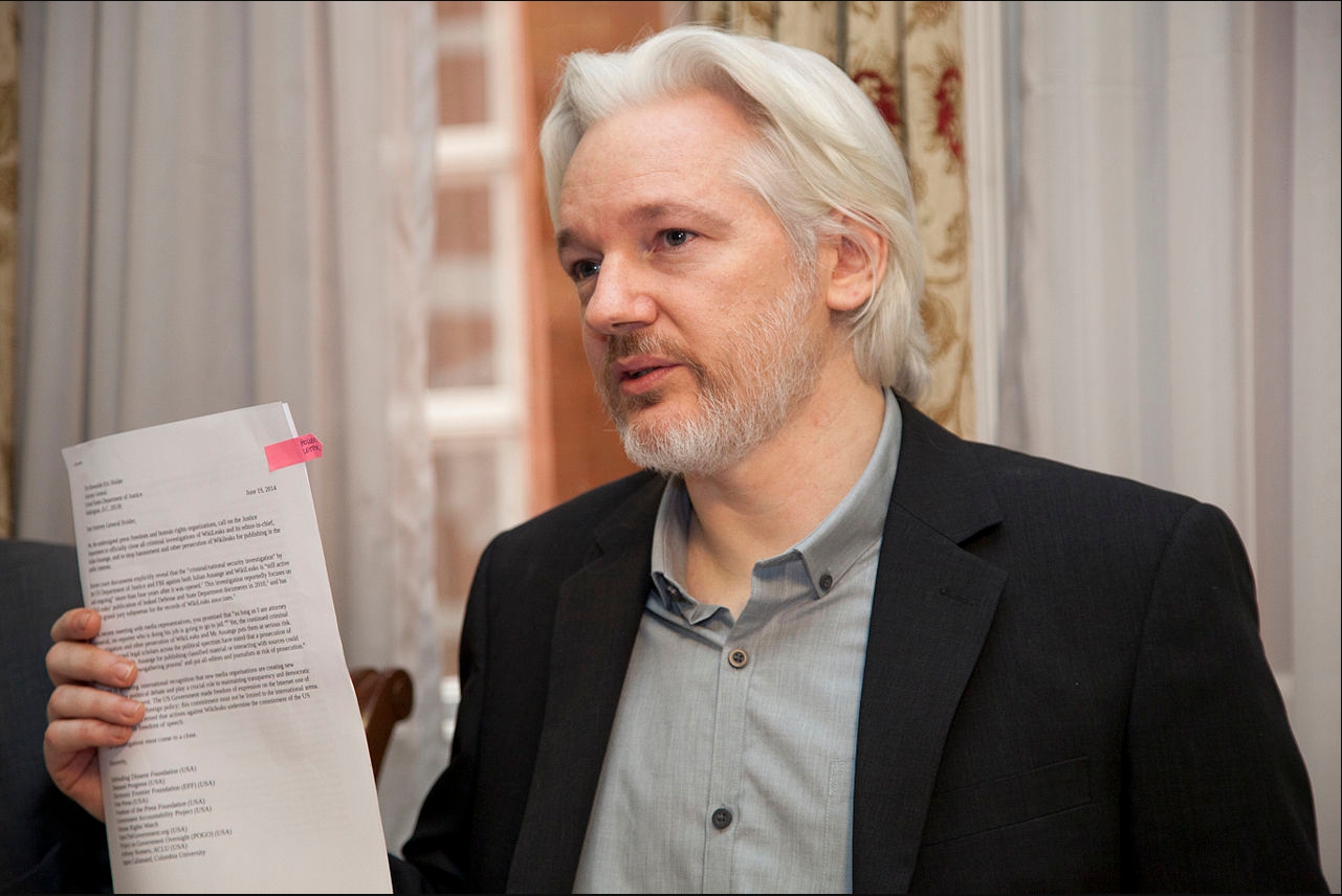 Julian Assange 阿桑奇