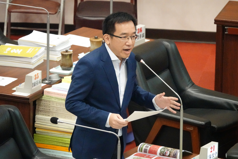 高雄市议员陈致中