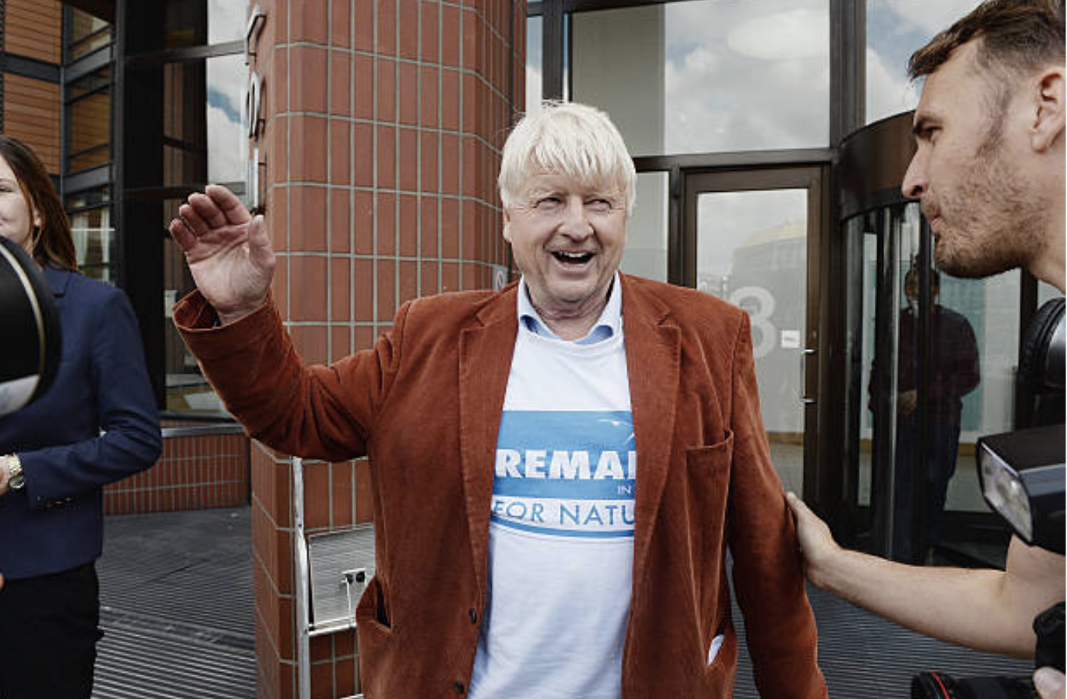 英国首相约翰逊的父亲 ，老约翰逊