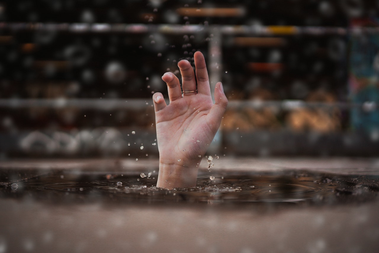 溺水