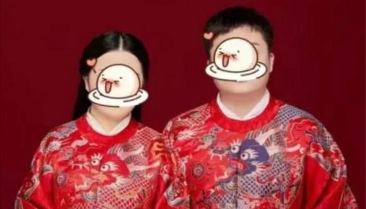 新人用汉服照登记结婚