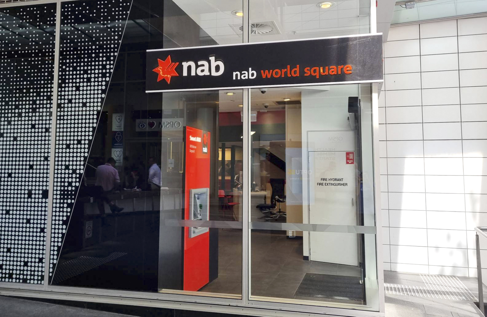 澳洲多个银行加快关闭分行未来三月将再关闭37家- 澳洲看新闻网最新澳洲新闻| 中国新闻| 港台新闻| 国际新闻