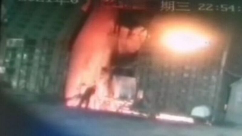 包钢职工跳进炼钢炉自杀