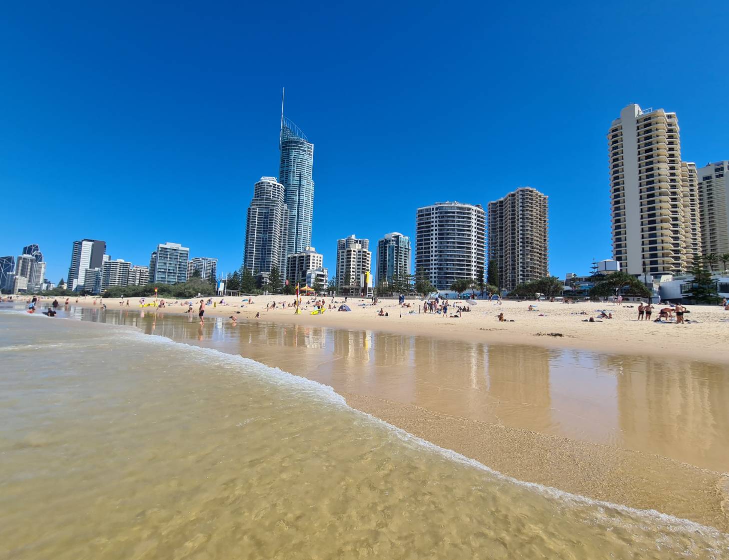黄金海岸 冲浪者天堂 昆州 Gold Coast Surfer's Paradise 海滩