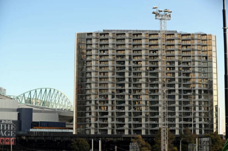 墨尔本Lacrosse大楼，易燃包层