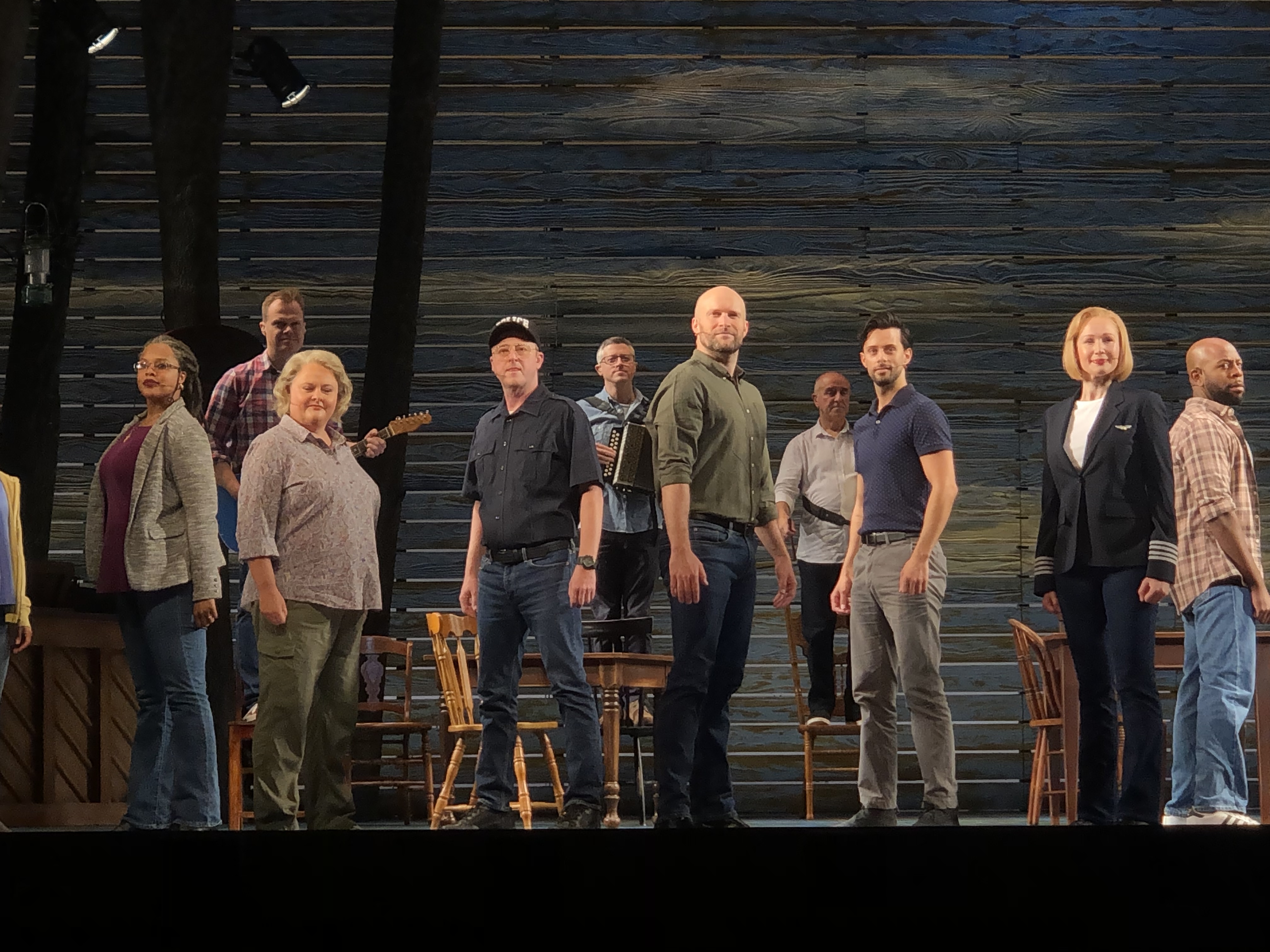 音乐剧《来自远方》Come From Away