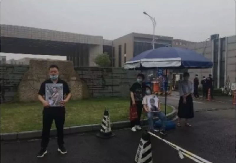 宁波工程学院黑人外教奸杀女学生事件引发舆论沸腾