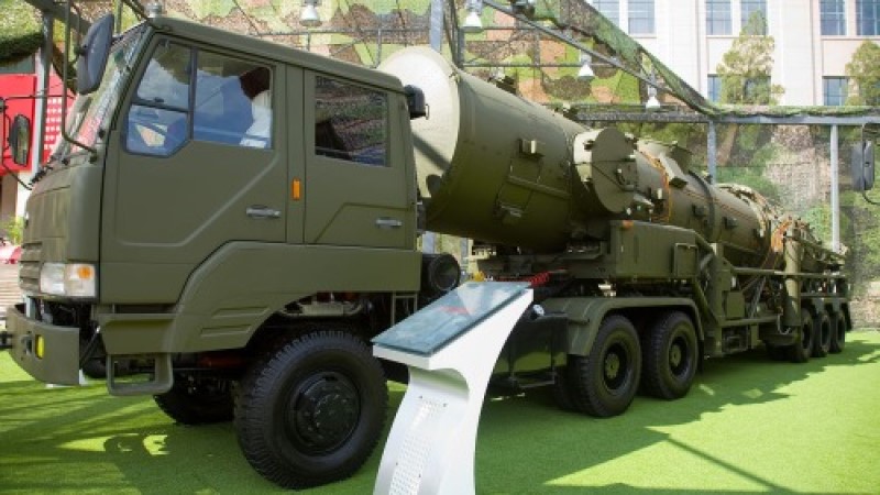 东风-21/CSS-5发射车