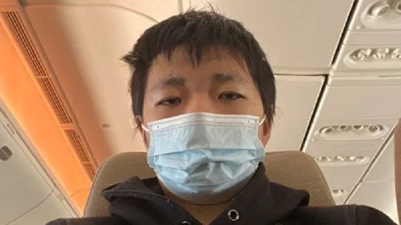 王靖渝称 重庆警方逼他回国父母疑遭受酷刑