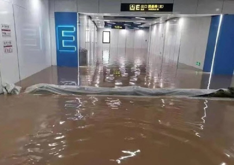 郑州灾情 民众质疑当局低估灾情 导致悲剧发生