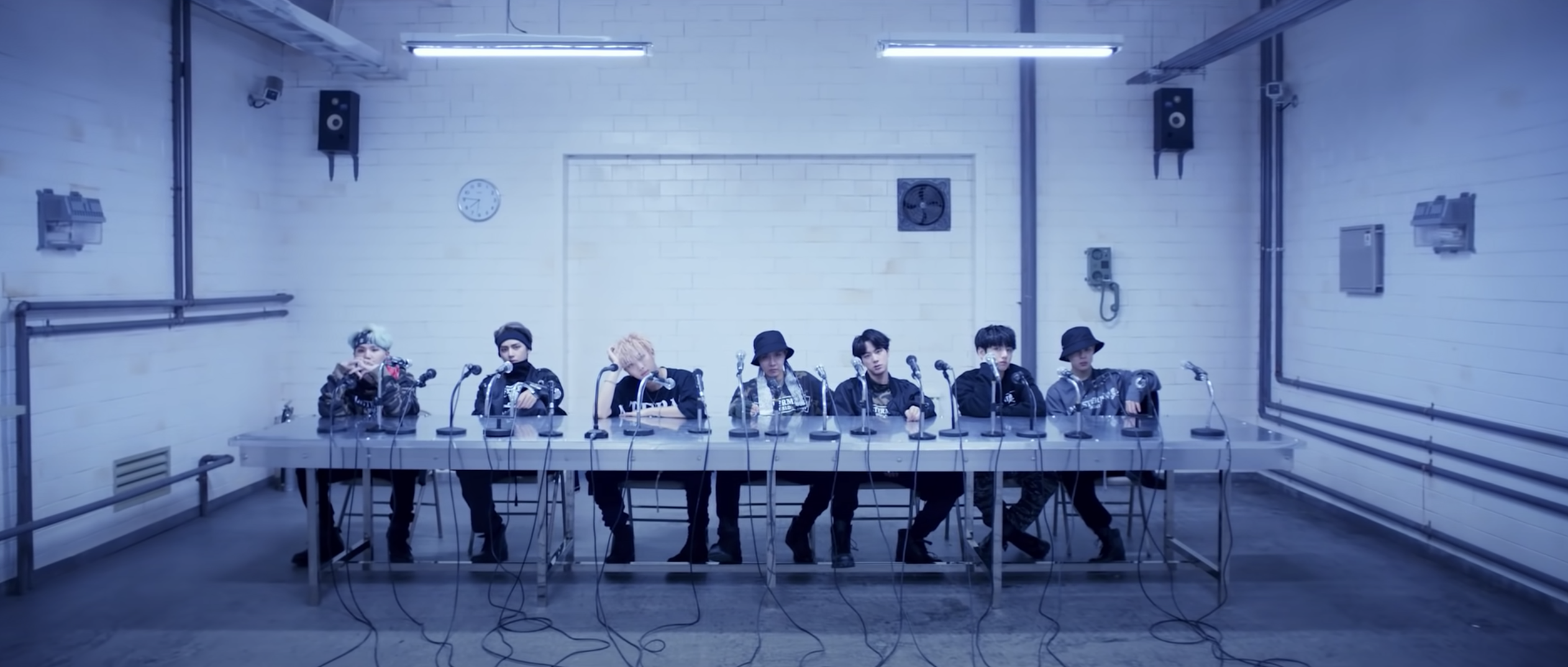 《MIC Drop》 remix版