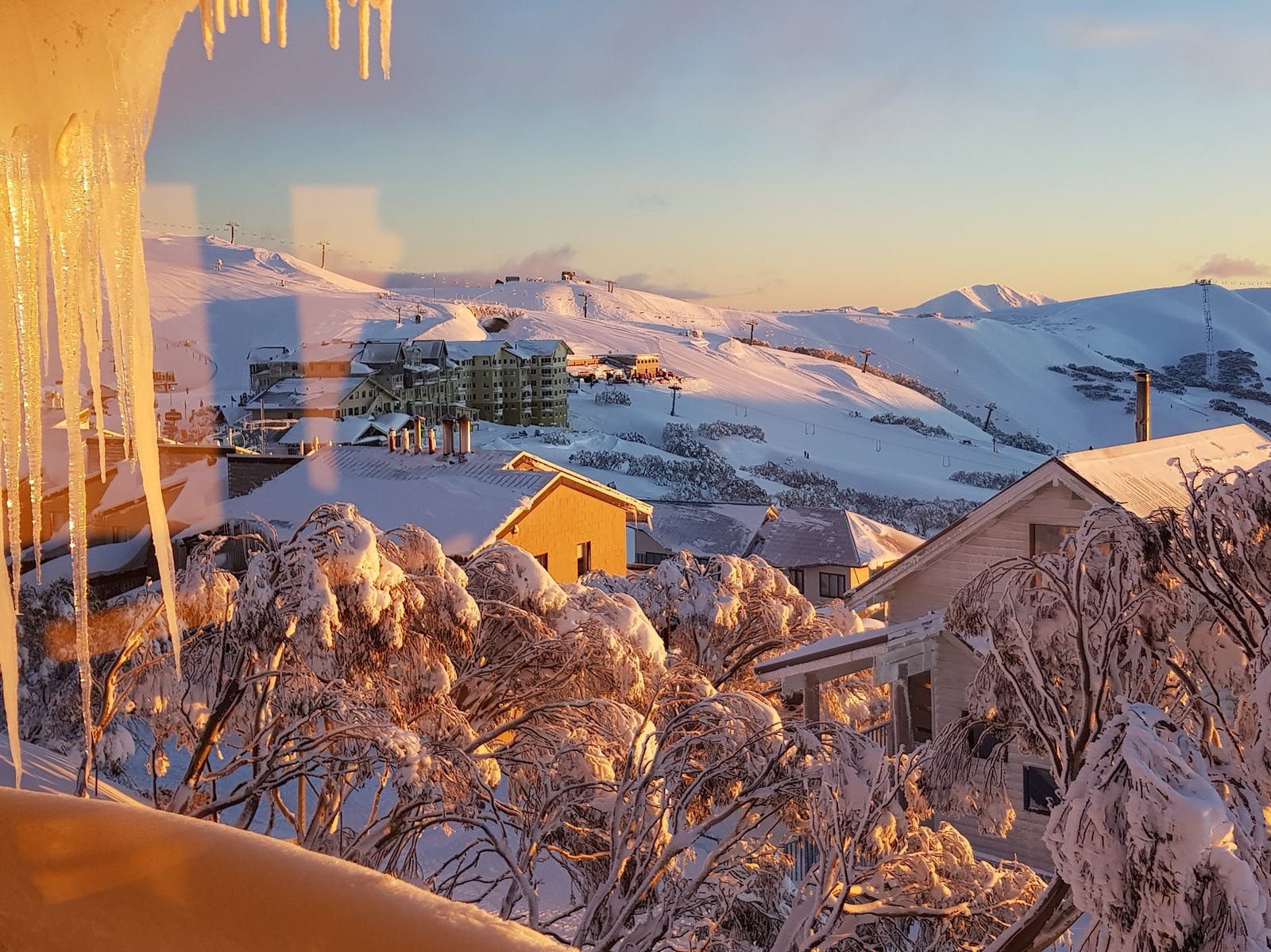 維州滑雪勝地，Mt Hotham