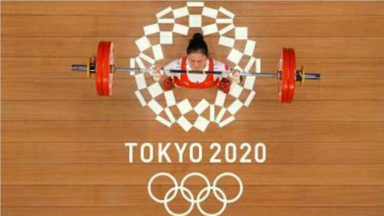 中国女子举重运动员廖秋云