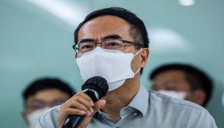 香港教協會會長馮偉華