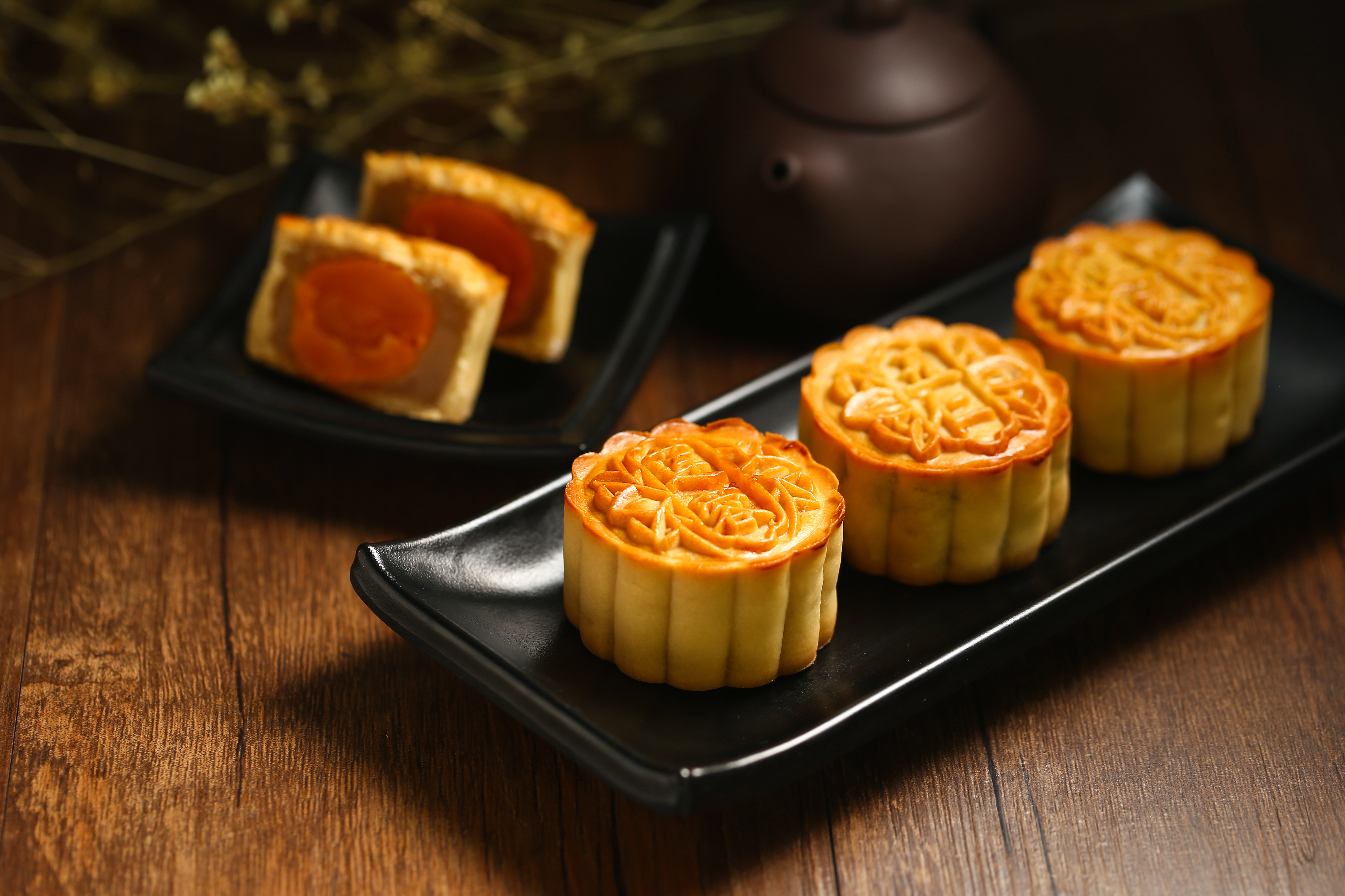 月饼，蛋黄莲蓉月饼