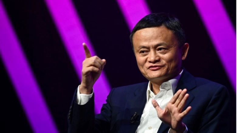 马云颇有点类似中国文革时代，许多高官、名人一夜之间或消失或成为阶下囚。