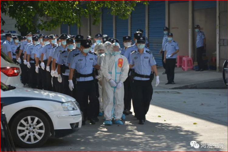 械斗案中的51人出庭受审