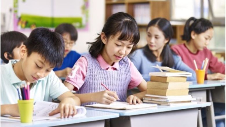 学生
