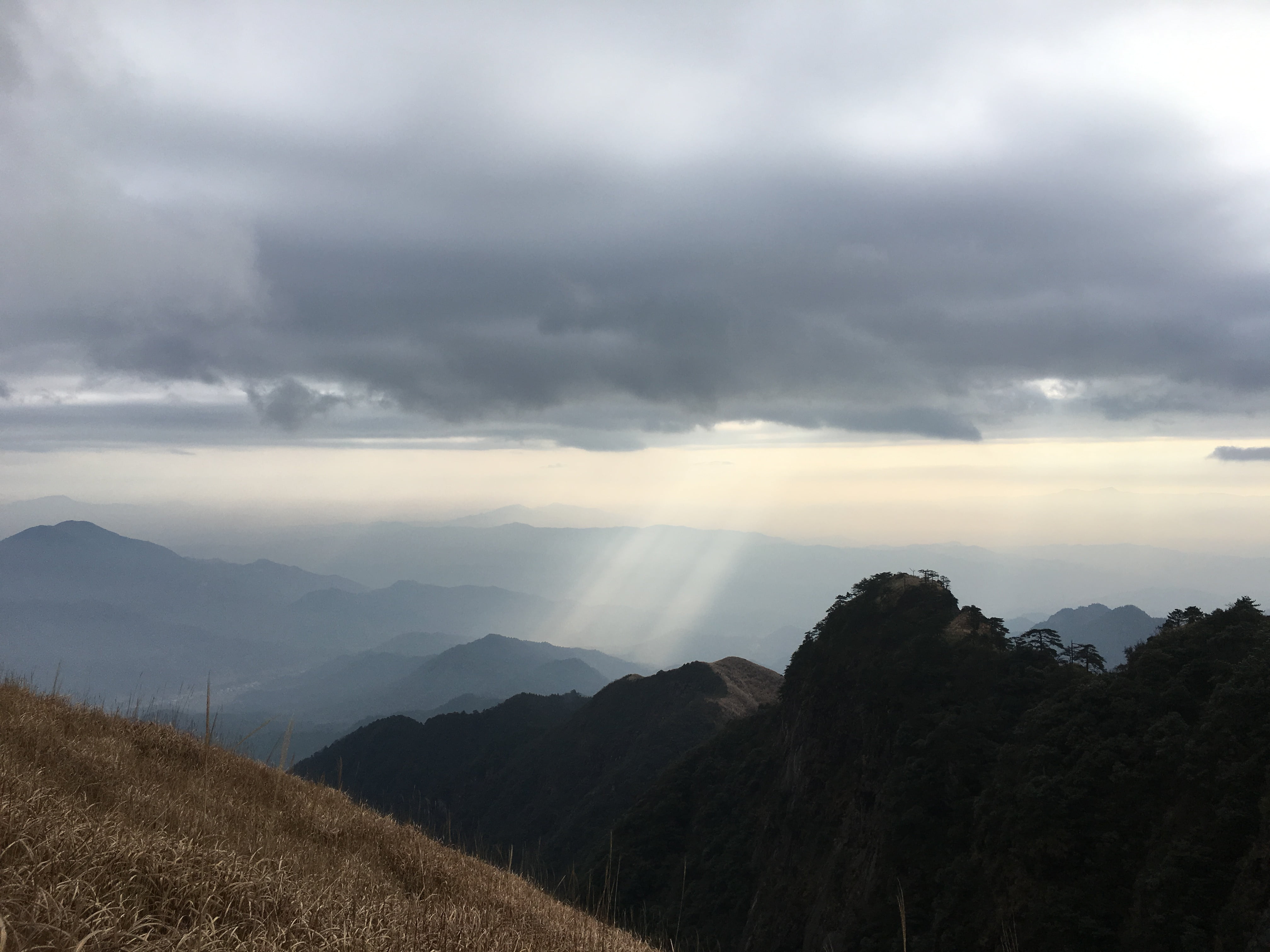 山水 爬山 风景