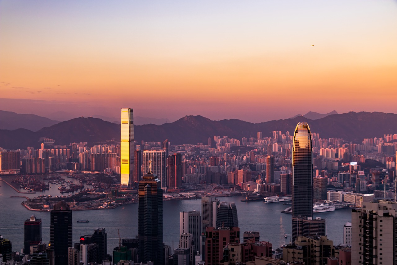 香港
