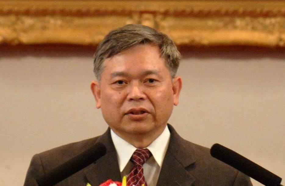国立台湾大学经济学系教授张清溪